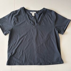 Athleta V-Neck Short Sleeve Tee in Charcoal Gray Small